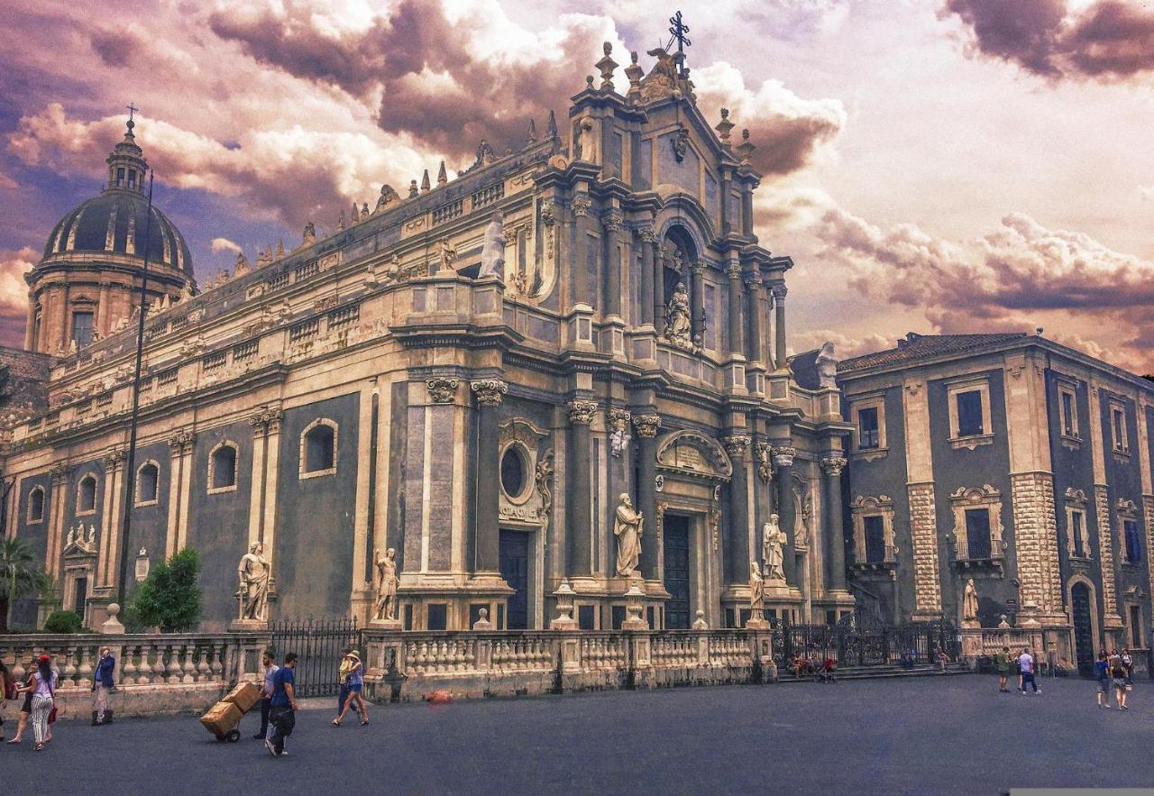 San Giuliano'S Street - Holiday Home คาตาเนีย ภายนอก รูปภาพ