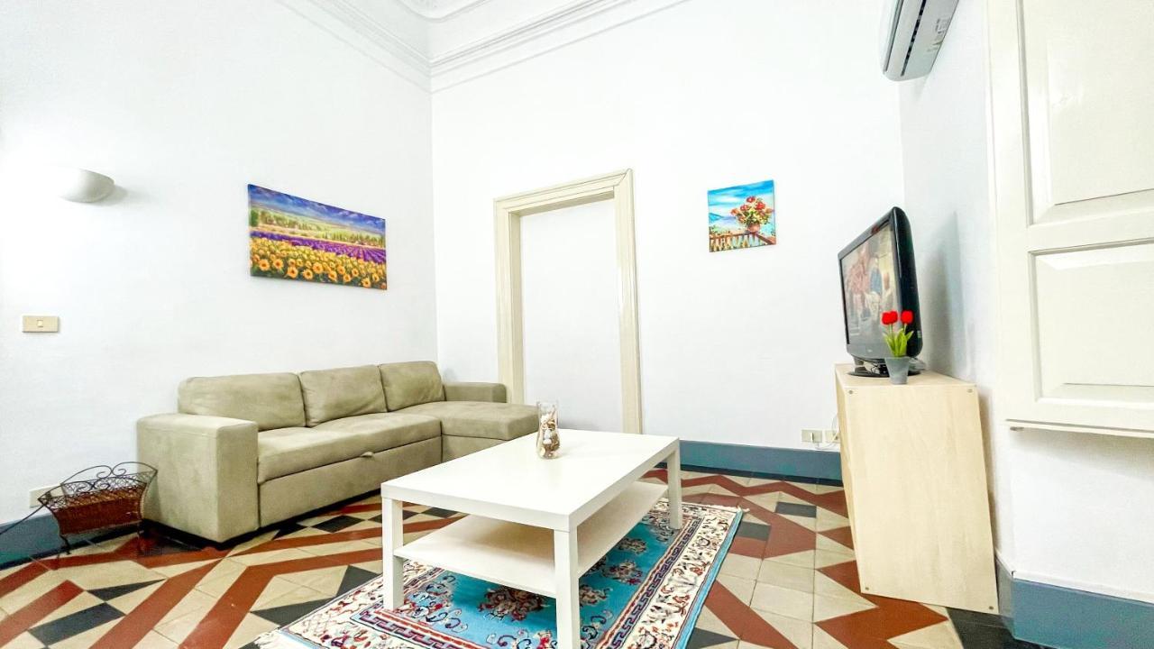 San Giuliano'S Street - Holiday Home คาตาเนีย ภายนอก รูปภาพ