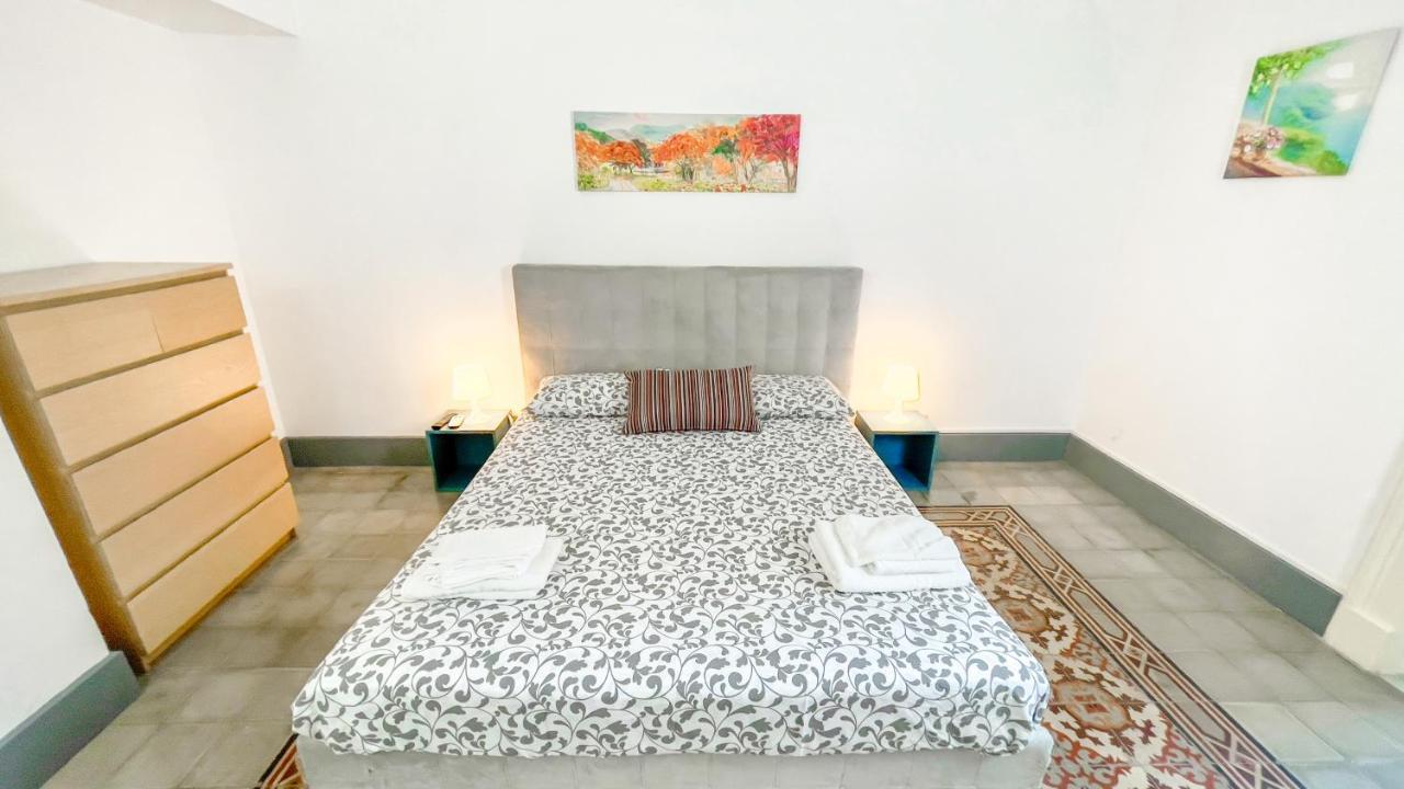 San Giuliano'S Street - Holiday Home คาตาเนีย ภายนอก รูปภาพ
